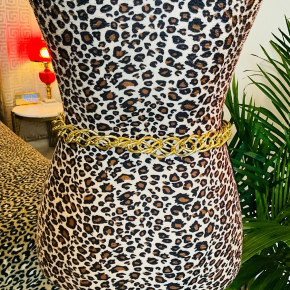 Studded Gold Chain Belt - Picture 5 of 10